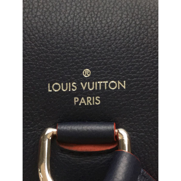 Louis Vuitton Leather LockMe Backpack Noir Black - Picture 3 of 6